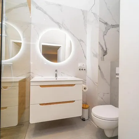 Apartman Nadmorski Dwor Shaka